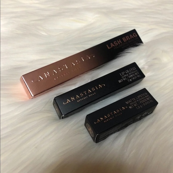 Anastasia Beverly Hills Other - Anastasia Beverly Hills  Makeup Bundle